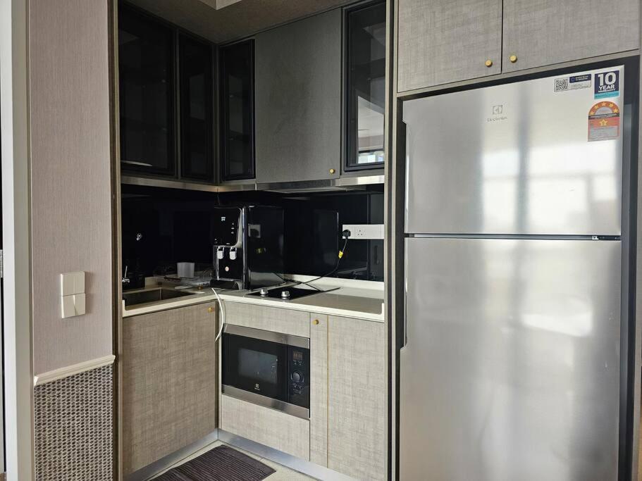 Premium 2br -2-4pax- Near Midvalley-pavilion 2 Pangsapuri Kuala Lumpur